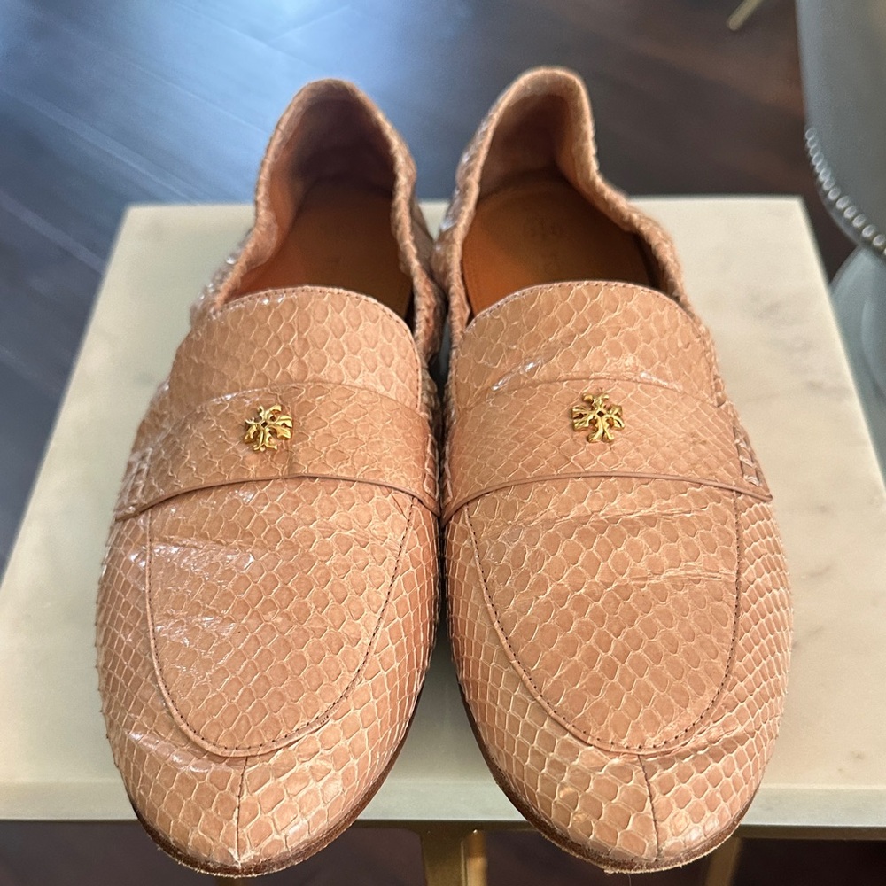 Tory Burch Textured Tan Loafers with Gold Emblem